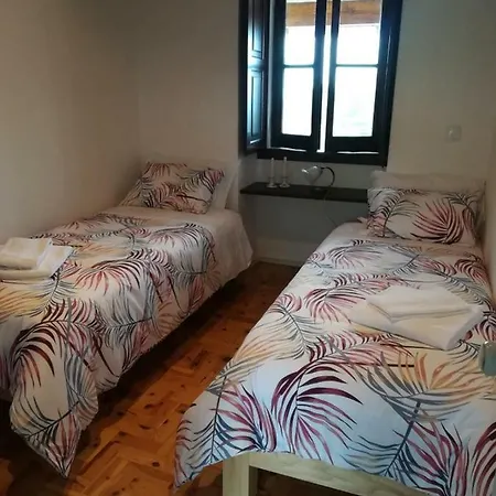 Quinta Dos Capuchos Casa Da Adega Nyaraló