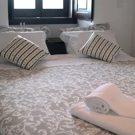 Quinta Dos Capuchos Casa Da Adega Nyaraló Alcobaça